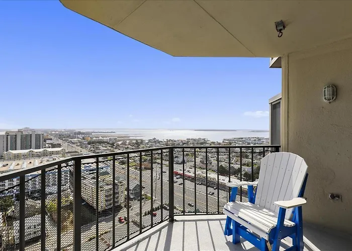 Ferienhaus Ocean Front 2 Bedroom With Outdoor Pool!